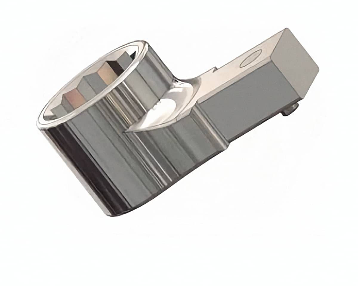 Un embout de serrage/desserrage cré sur mesure spécifique pour tuyauteries hydrauliques client LIEBHERR – double hexagone 12 pans 24 et 30mm – emmanchement 14x18 ou 9x12 sur mesure