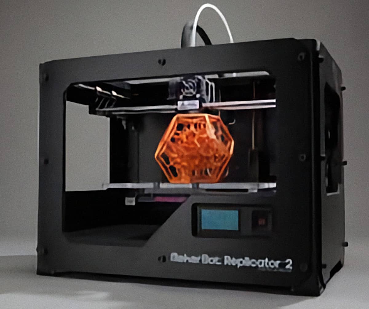 L'un des procédés de fabrication des outils spéciaux : l’impression 3D, qui permet la fabrication de prototypes et pièces sur mesure
